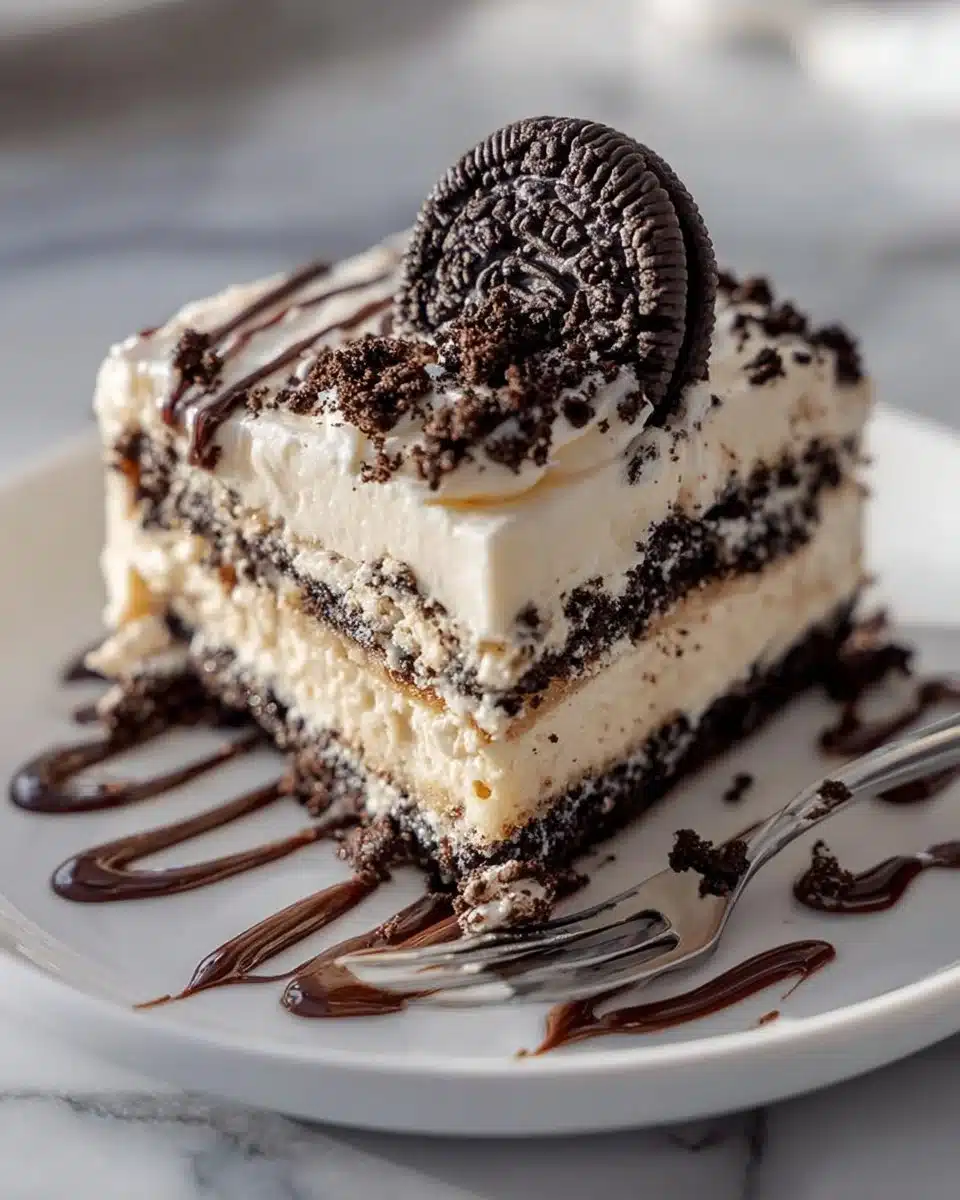 Oreo Dump Cake Recipe – Just 5 Ingredients